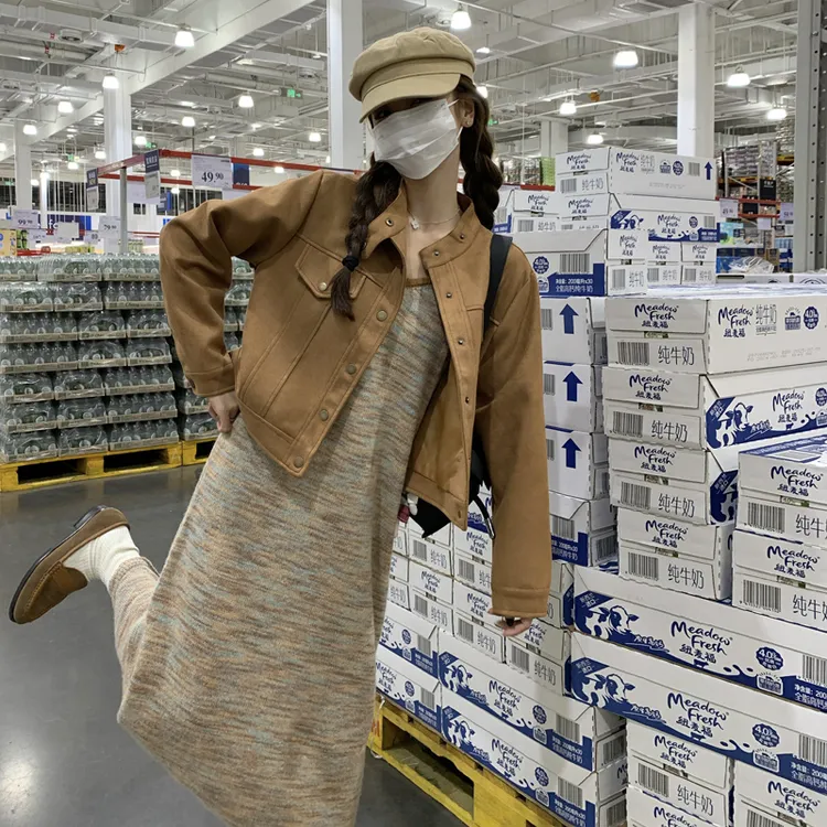 美式琥珀系流行早秋穿搭女2025新款麂皮绒外套内搭针织吊带裙套装