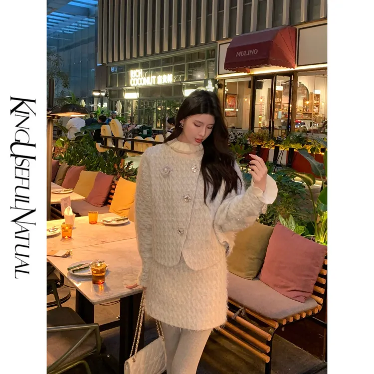 KUN【元英小姐】綉场直击 小香时髦灰蓝色外套短裙秋冬加厚套装