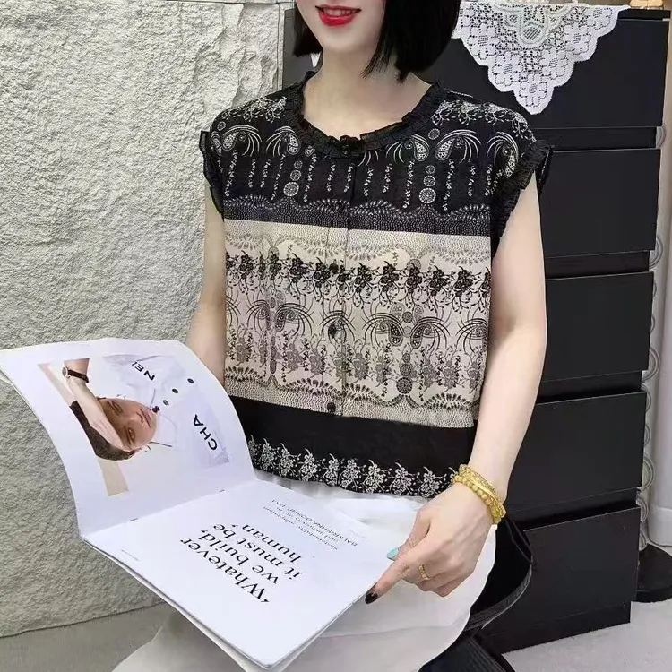 2025夏季新品时尚百搭修身显瘦休闲法式设计感女士无袖上衣8060