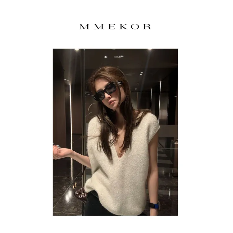 MMEKOR“亮闪闪”背心 2025新款秋款智性通勤时髦亮片上衣 30750