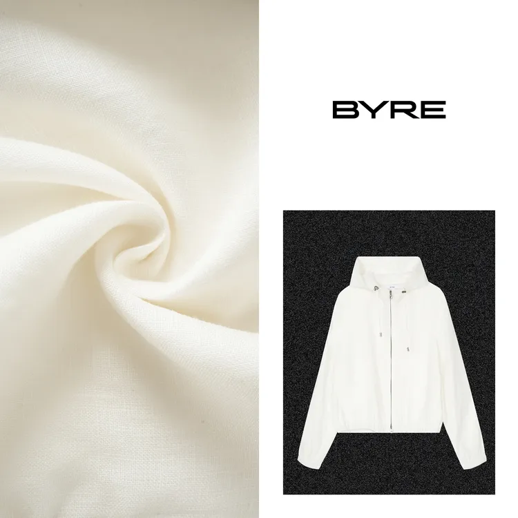 BY654 白色连帽长袖外套【干洗】