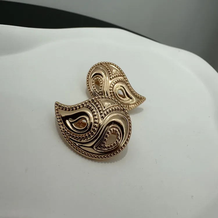 铜合金耳饰 新款腰果花耳环