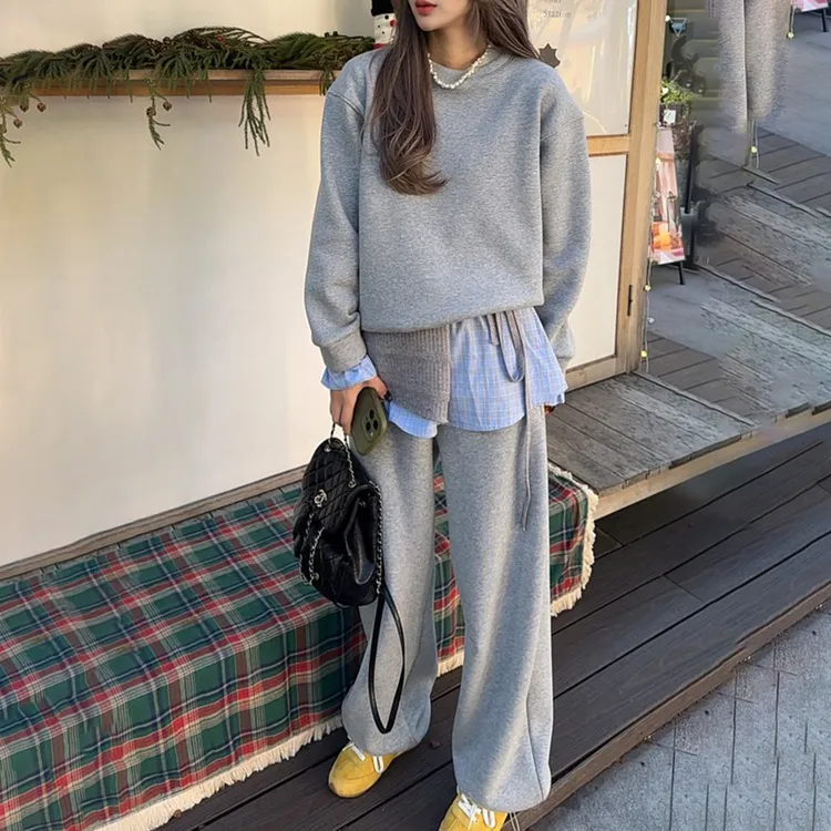 复古拼接假两件卫衣套装女秋冬新款设计感格子屁帘加绒卫裤三件套