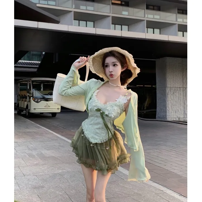 法式千金感套装花朵拼接吊带背心长袖开衫女夏季高腰半身裙三件套