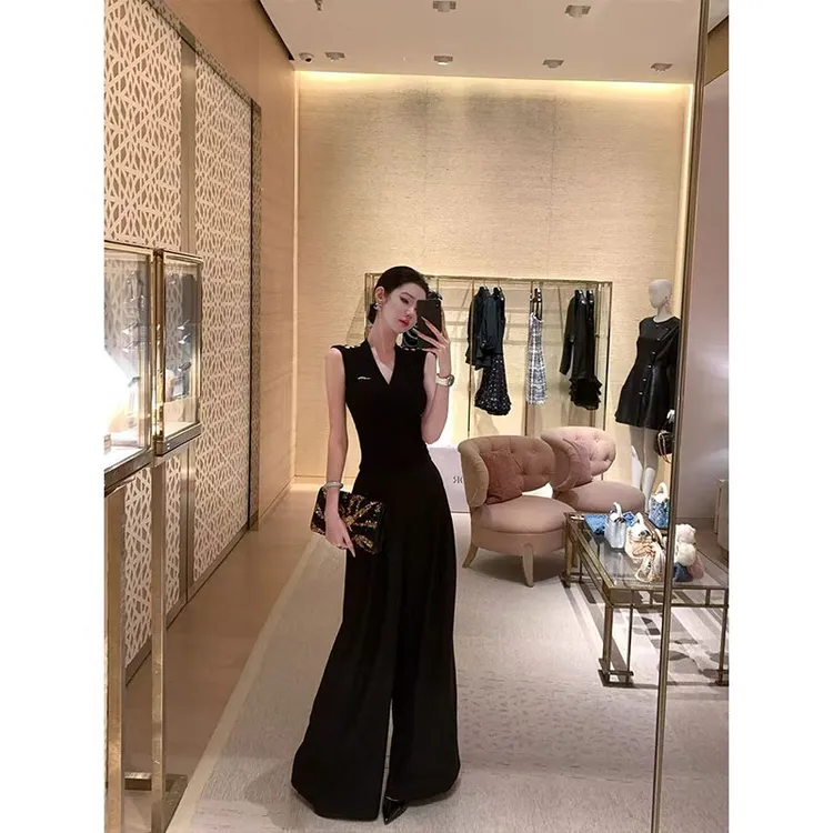 2025早秋新款气质高级感巨好看大方得体小香风上衣配休闲裤两件套