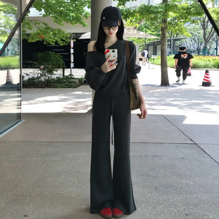 2025秋冬季新款休闲运动套装女深灰色斜肩长袖卫衣穿搭长裤两件套