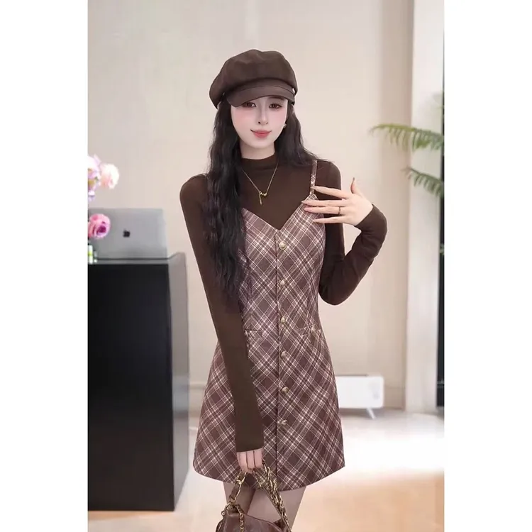 YUANLIANSU/圆脸酥【紫羽霓裳】法式打底衫+格纹吊带连衣裙两件套女