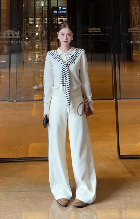 米白色醋酸羊毛裤女秋冬软糯垂感休闲裤高腰显瘦阔腿裤24DK620