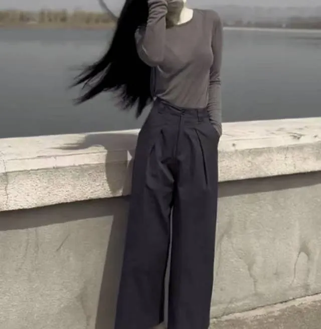 新款圆领净版修身打底衫高腰洋气阔腿裤显瘦休闲女装