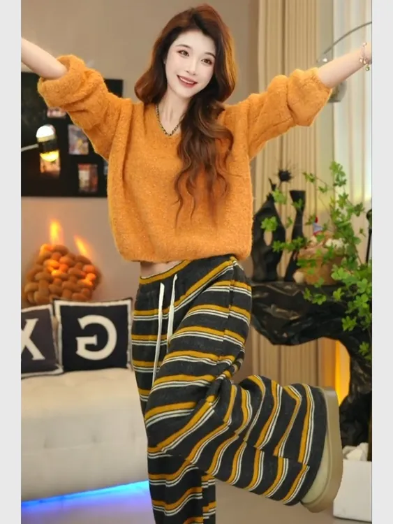 小香风针织毛衣条纹阔腿裤套装女装休闲超好看独特漂亮冬装一整套