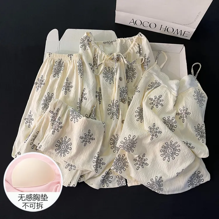 云朵棉睡衣女春秋季带胸垫大码凉感吊带长裤三件套装大雪花家居服
