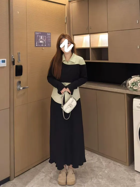 休闲风时尚套装秋季时尚显瘦黑色打底搭配半身裙裤子6565