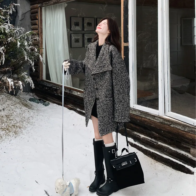 高智感人字纹毛呢外套女2025秋冬新款韩系ins风复古轻奢呢子大衣
