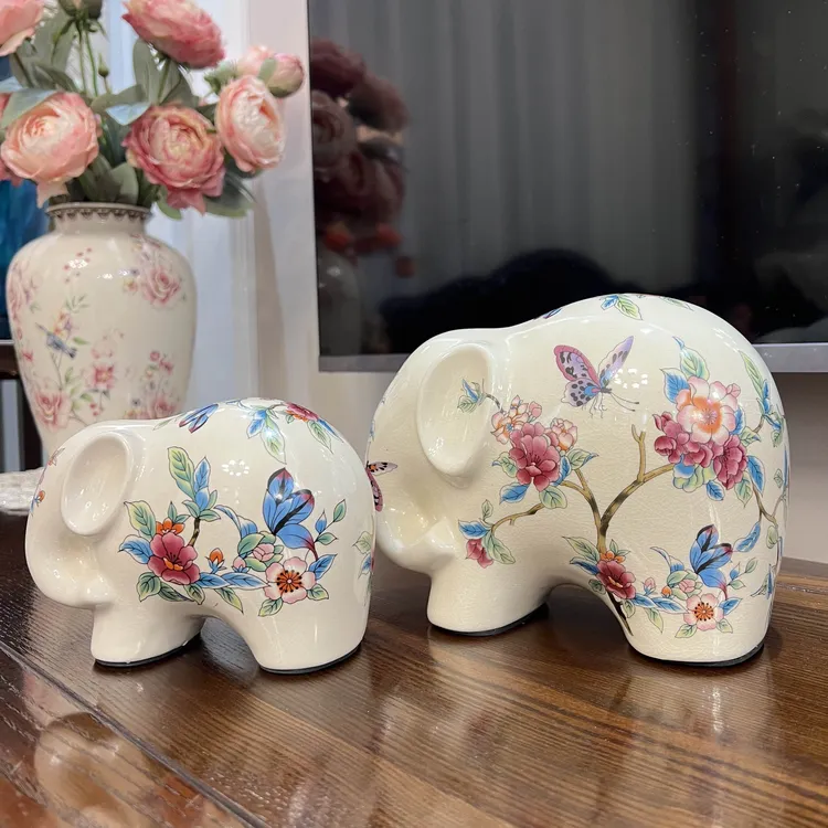 陶瓷釉冰蝶恋花裂纹大象客厅摆件