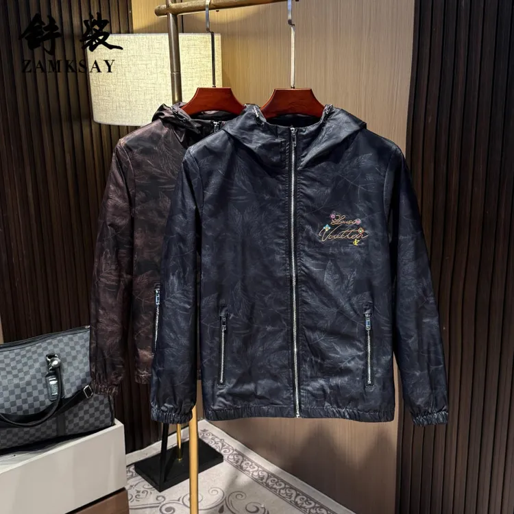 高级感潮流帅气休闲男士连帽外套春秋季新款时尚印花防水夹克上衣