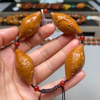 吊坠橄榄核梅兰竹菊