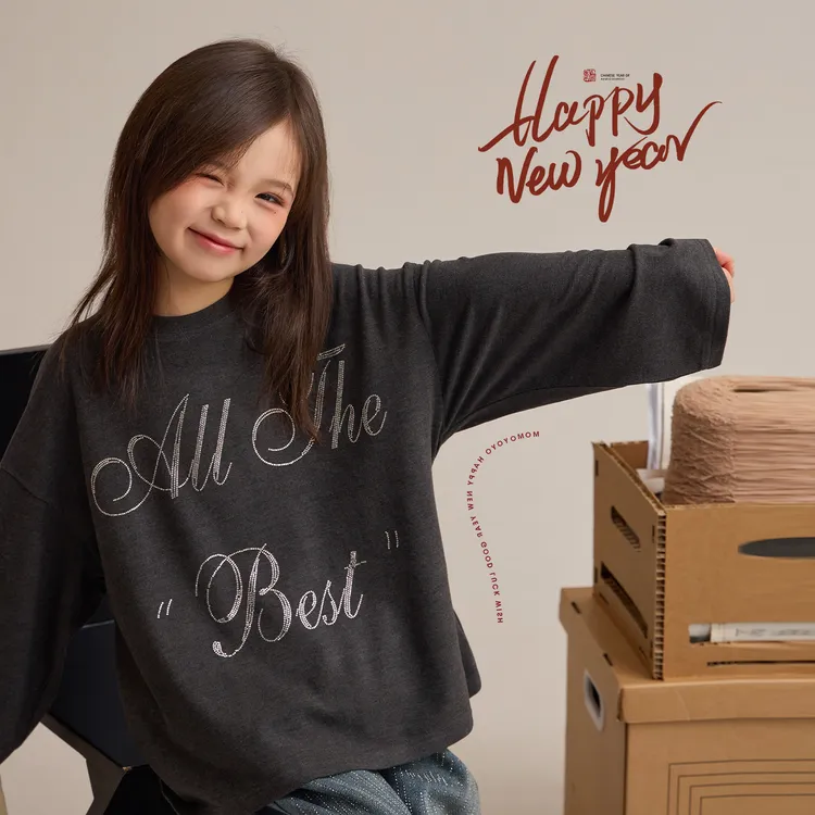 辰辰妈【满天星】女童烫钻长袖T恤字母印花宽松保暖亲子装上衣9318D