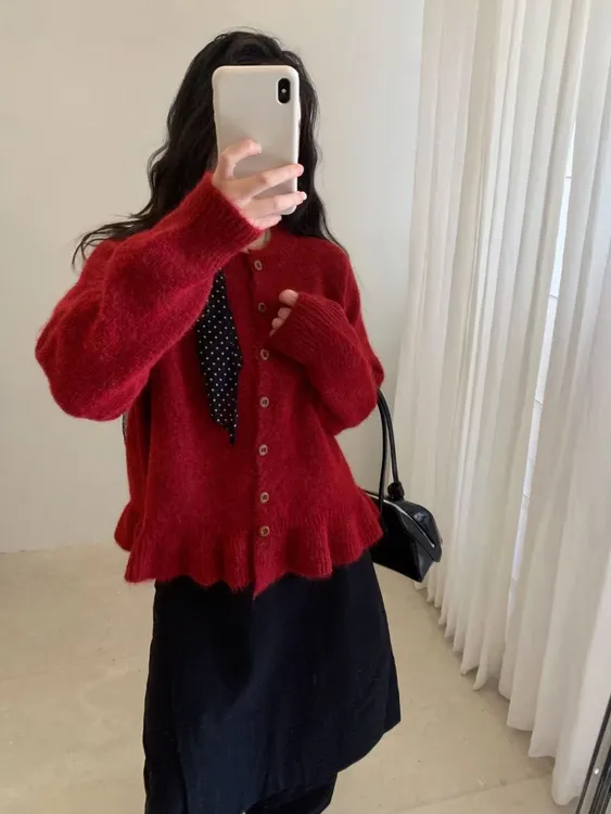 设计感木耳边裙摆圆领针织开衫女秋冬宽松软糯毛衣外套上衣厚