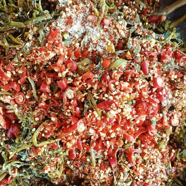 绿春凉拌菜心菜尖酸菜特别下饭了