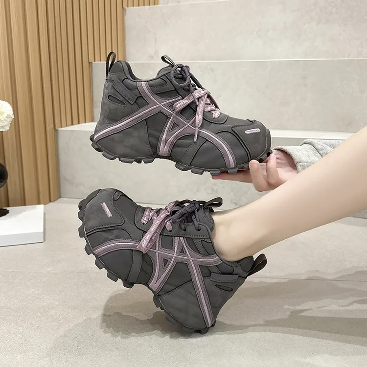 矮个子增高小码女鞋313233休闲运动老爹鞋女2026春季款高跟厚底鞋