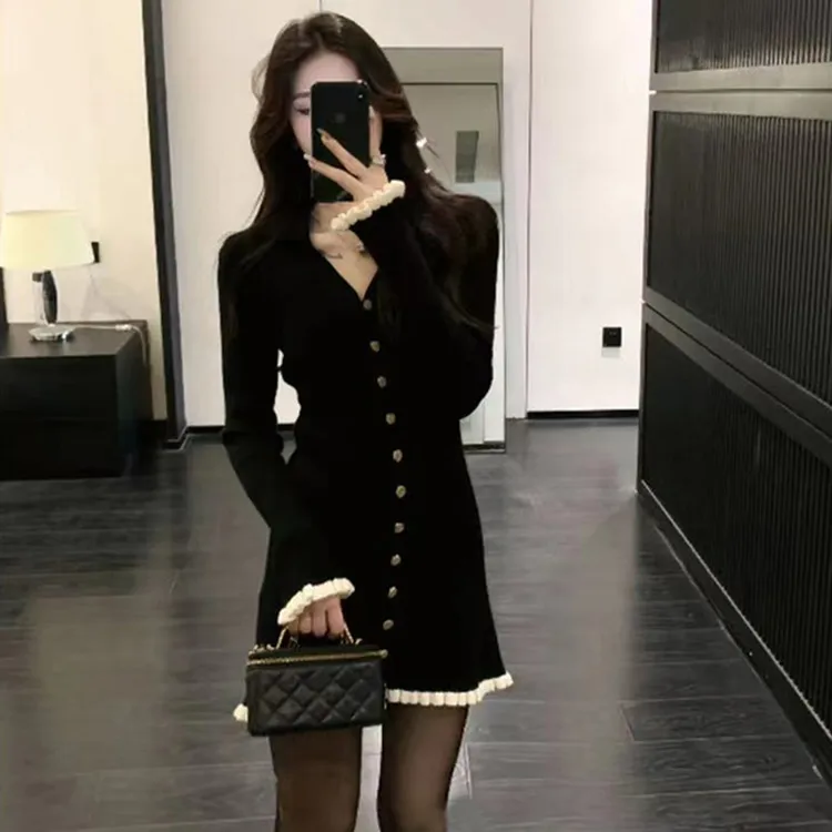 Moses Queen/魔西女王辣妹气质黑色长袖针织包臀短裙秋冬连衣裙女