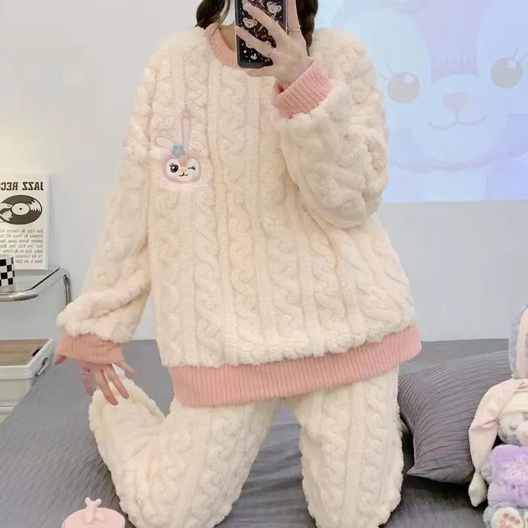 珊瑚绒睡衣女秋冬款加绒加厚保暖卡通甜美风网红法兰绒可外穿套装