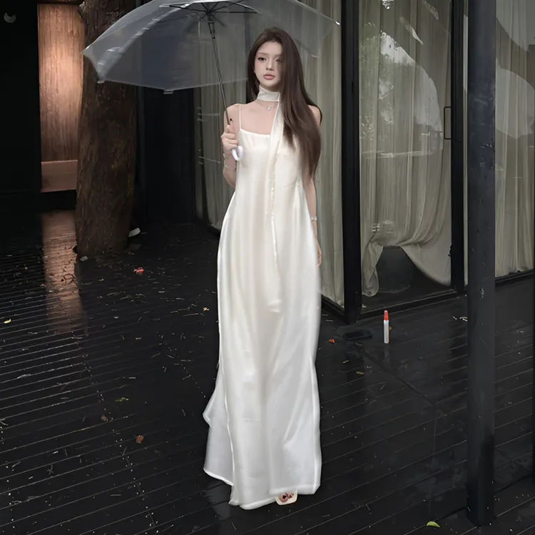 夏季新款法式复古时尚简约吊带裙仙女风白色仙感连衣裙海边度假裙