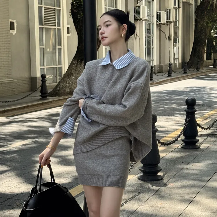 【琪琪怪怪】韩系拼接衬衫领针织显瘦假两件毛衣高腰短裙套装