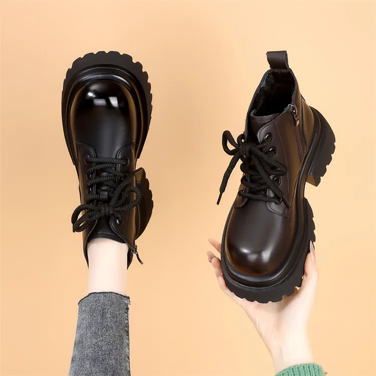小个子增高复古马丁靴女2025秋冬新款系带轻便时尚大棉保暖机车靴