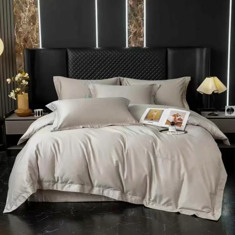 100%全棉新疆长绒棉简约高端超柔四件套轻奢时尚