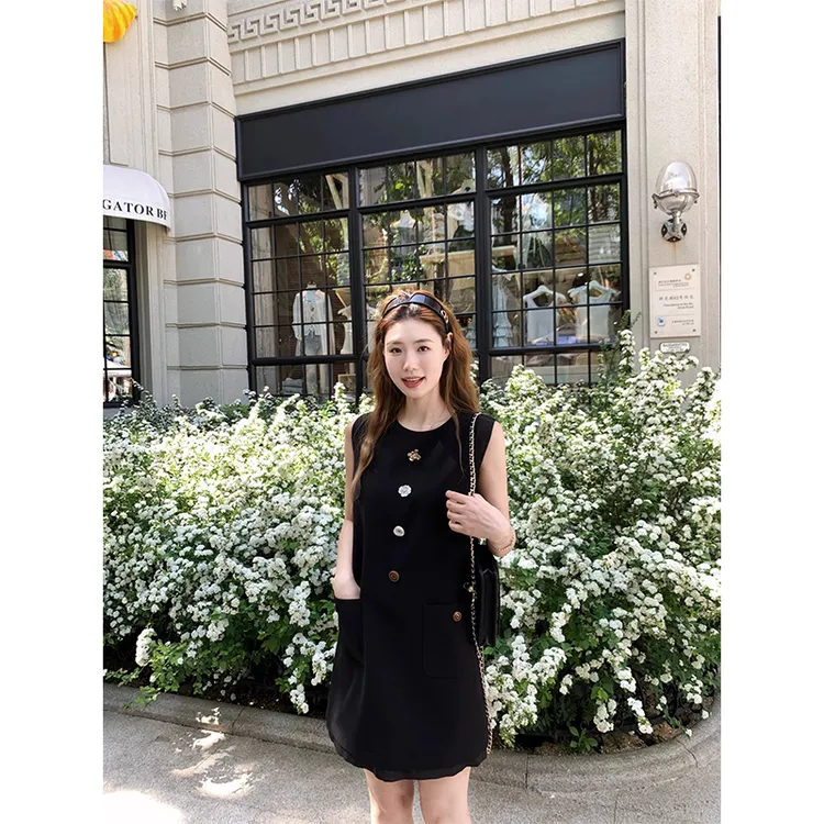 设计款时尚气质立体花朵拼接背心裙夏季新款甜美显瘦修身连衣裙