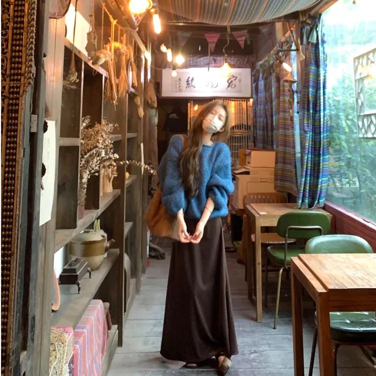 慵懒风蓝色毛衣女秋冬2025新款软糯长袖针织衫气质显瘦设计感上衣