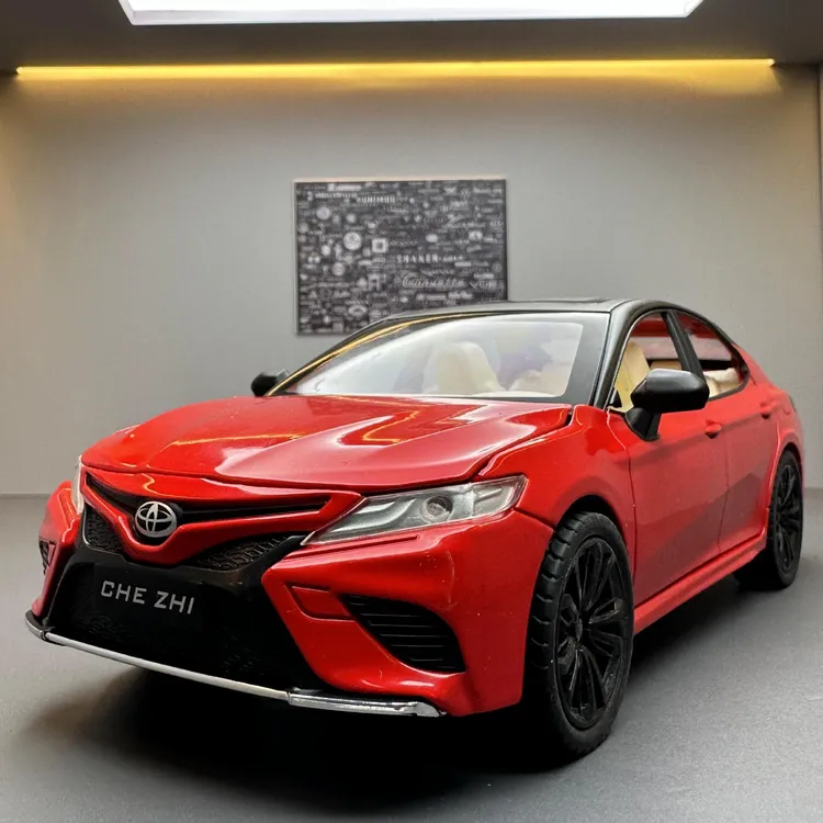 车致合金车模1:24凯美瑞汽车声光回力玩具车音乐模型摆藏品代发