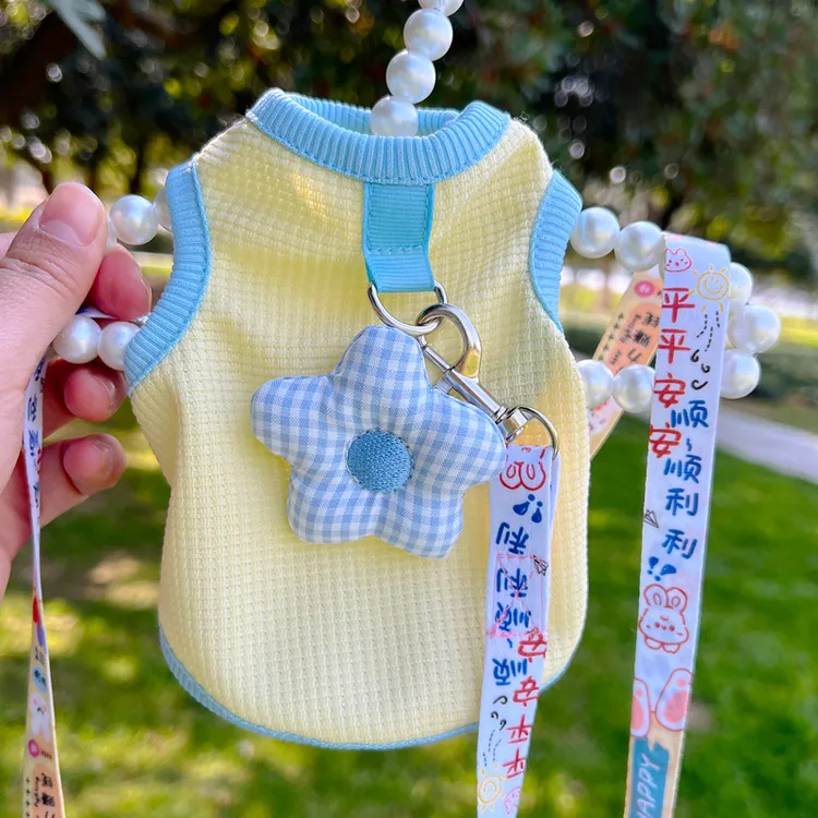 猫咪衣服春秋夏四季款宠物狗狗幼犬奶猫可爱卡通可牵引背心防掉毛