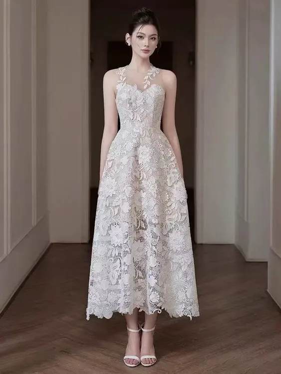 【米兰假日】越南小众高级重工水溶立体白蕾丝花隐形订婚礼服连衣裙