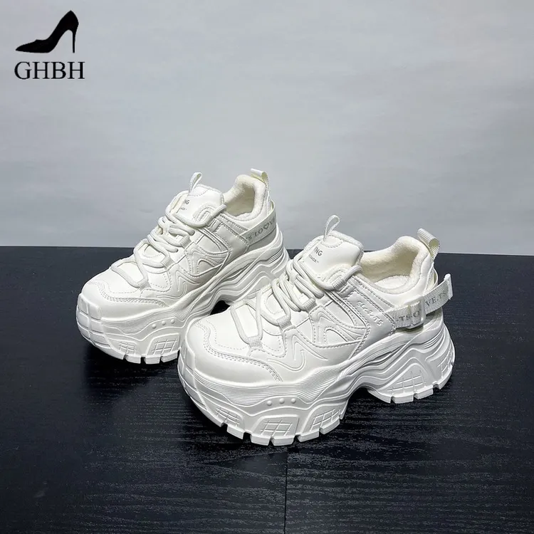 超轻厚底老爹鞋女增高新款秋冬加绒小个子显高运动欧美鞋