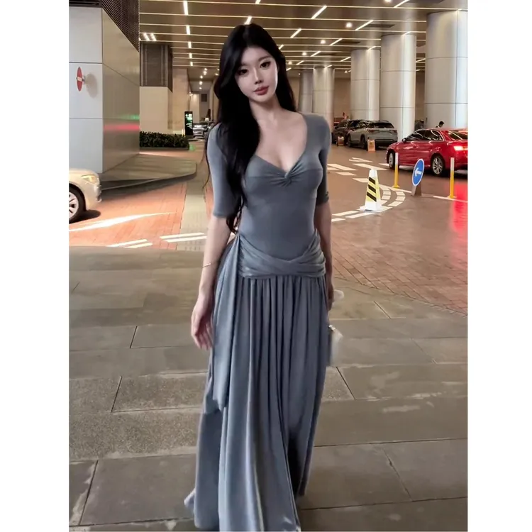 pinkmoon||法式纯欲性感灰色扭结连衣裙子女夏高级感气质收腰长裙