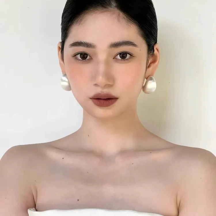 合金耳饰 法式复古夸张几何耳钉水滴宽面豆豆小众设计赫本风耳饰