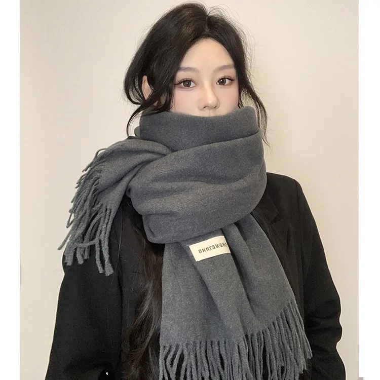 灰色高级感围巾女秋冬季新款纯色百搭仿羊绒披肩两用保暖围脖厚男