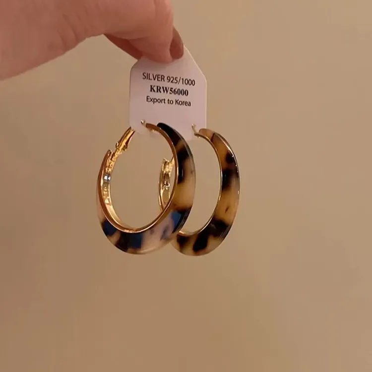 美拉德豹纹耳圈简约夸张适合脸大的耳环复古港风设计感经典耳饰