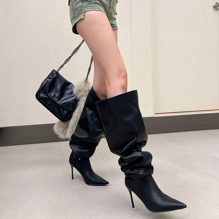 辣妹废土风超大筒围褶皱堆堆靴子真皮欧美性感尖头显瘦高跟长筒靴