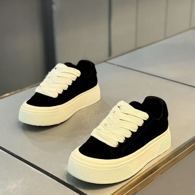【香港DcSU&Shoes官方正品】厚底翻毛皮板鞋欧洲站潮牌纯色低帮鞋