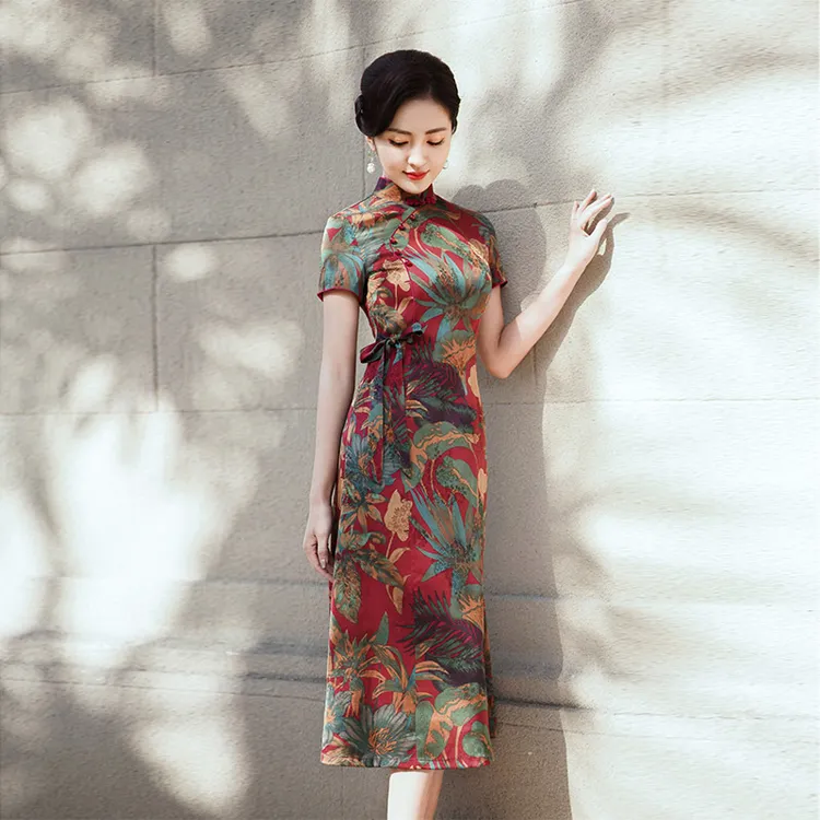 王小鸭旗袍裙女2025夏季新款复古优雅知性显瘦气质修身连衣裙轻奢