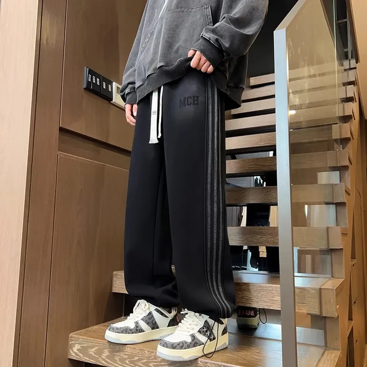 【潮奢】韩系青年潮流休闲裤秋冬季宽松百搭垂感欧若动感风直筒卫裤