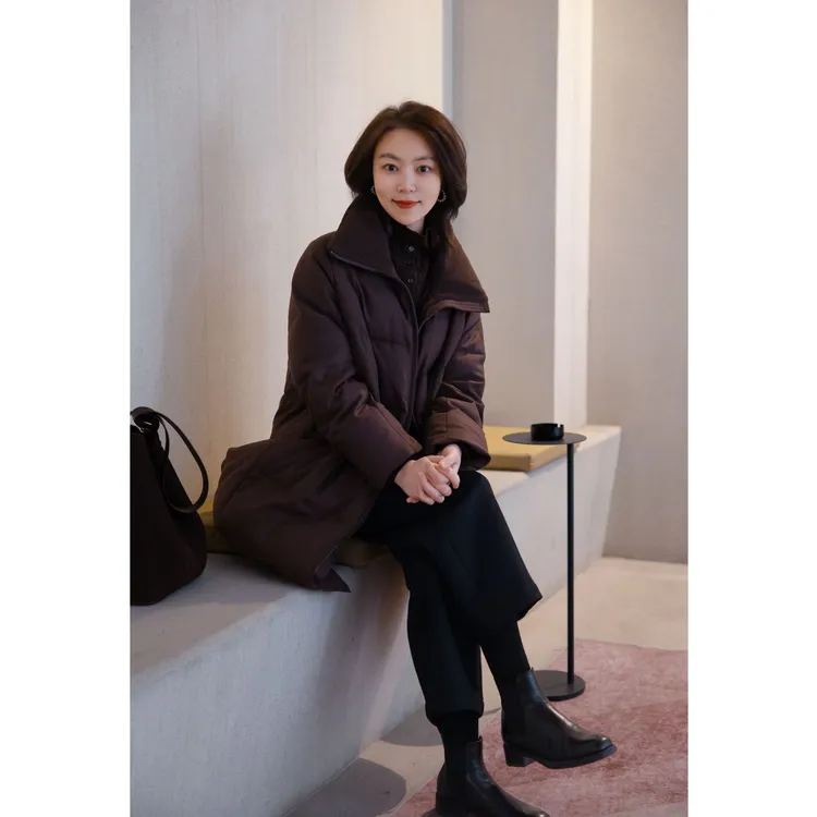 LAJIAO TOTO翻领鹅绒90白鹅绒轻奢中长女士冬季鹅绒服外套#BD8039