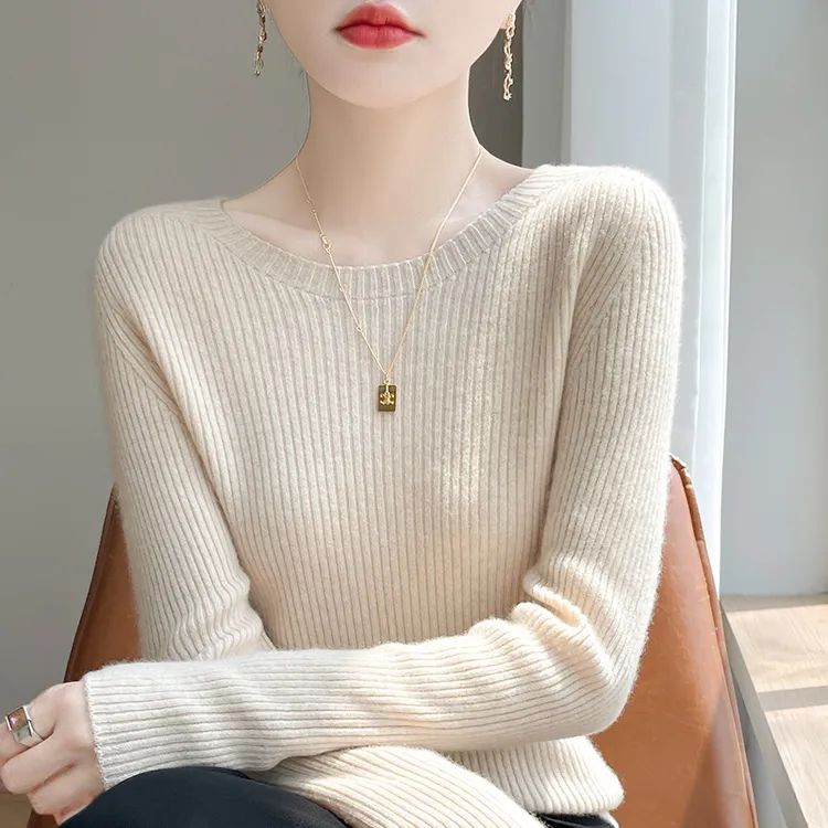 一线成衣圆领打底衫女内搭长袖加厚修身显瘦百搭黑色毛衣秋冬女装