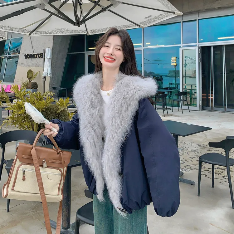 复古极简风毛绒绒派克羽绒服2025冬季新款小众设计感牛角扣厚外套