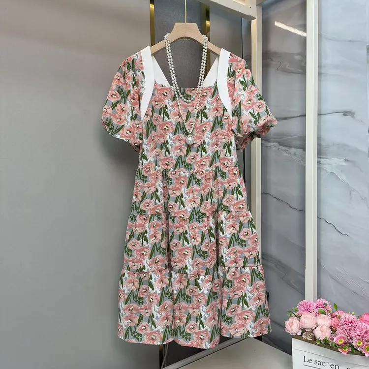 大码mm夏季法式新款洋气气质2025碎花连衣裙时尚显瘦减龄收腰泡泡