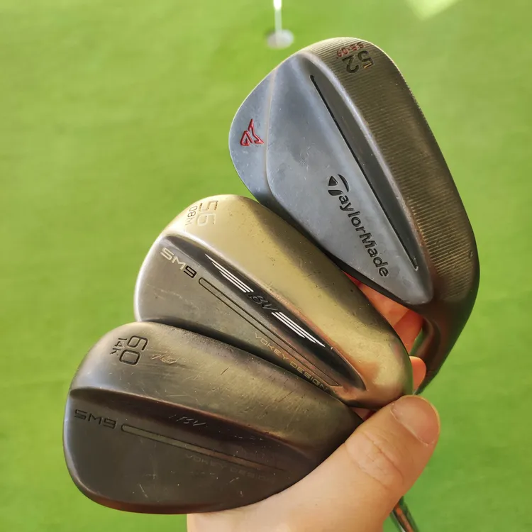 高尔夫切杆组，52度是泰勒梅MG2，56 60是TitleistSM9,保证正品