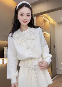 【秀宝女装】秋冬百搭立体钩花漏针抽绳毛衣XB3919